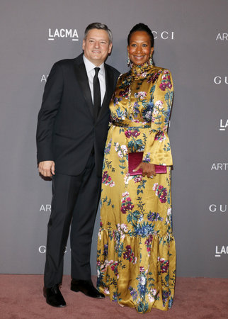 Ted Sarandos and Nicole Avant at the 2017 LACMA Art + Film Gala held at the LACMA in Los Angeles, USA on November 4, 2017.のeditorial素材