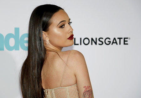 Bea Miller at the Los Angeles premiere of 'Wonder' held at the Regency Village Theatre in Westwood, USA on November 14, 2017.のeditorial素材