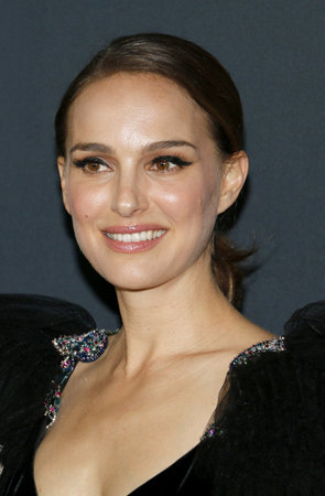 Natalie Portman at the Los Angeles premiere of 'Annihilation' held at the Regency Village Theater in Westwood, USA on February 13, 2018.のeditorial素材