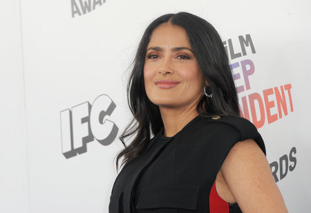 Salma Hayek at the 2018 Film Independent Spirit Awards held at Santa Monica Beach, USA on March 3, 2018.のeditorial素材