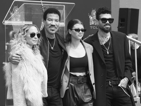 Lionel Richie, Sofia Richie, Miles Richie and Nicole Richie at Lionel Richie Hand And Footprint Ceremony held at the TCL Chinese Theatre in Hollywood, USA on March 7, 2018.のeditorial素材