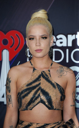 Halsey at the 2018 iHeartRadio Music Awards held at the Forum in Inglewood, USA on March 11, 2018.のeditorial素材