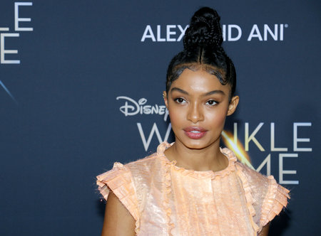 Yara Shahidi at the Los Angeles premiere of 'A Wrinkle In Time' held at the El Capitan Theater in Hollywood, USA on February 26, 2018.のeditorial素材