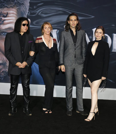 Gene Simmons, Shannon Tweed, Nick Simmons and Sophie Simmons at the Los Angeles premiere of 'Venom' held at the Regency Village Theatre in Westwood, USA on October 1, 2018.のeditorial素材
