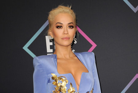 Rita Ora at the 2018 People's Choice Awards held at the Barker Hangar in Santa Monica, USA on November 11, 2018.のeditorial素材
