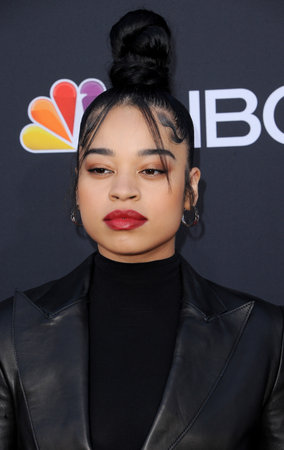 Ella Mai at the 2019 Billboard Music Awards held at the MGM Grand Garden Arena in Las Vegas, USA on May 1, 2019.のeditorial素材