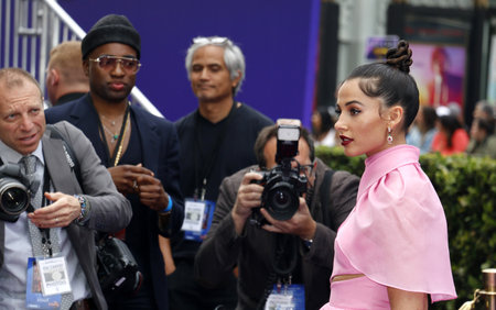 Naomi Scott at the Los Angeles premiere of 'Aladdin' held at the El Capitan Theatre in Hollywood, USA on May 21, 2019.のeditorial素材