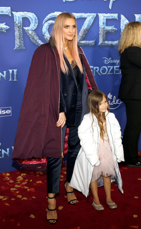 Ashlee Simpson and Jagger Snow Ross at the World premiere of Disney's 'Frozen 2' held at the Dolby Theatre in Hollywood, USA on November 7, 2019.のeditorial素材