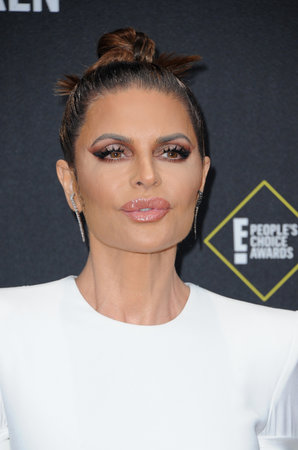 Lisa Rinna at the 2019 E! People's Choice Awards held at the Barker Hangar in Santa Monica, USA on November 10, 2019.のeditorial素材
