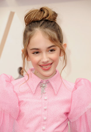 Julia Butters at the 92nd Academy Awards held at the Dolby Theatre in Hollywood, USA on February 9, 2020.のeditorial素材