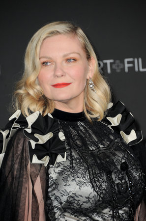 Kirsten Dunst at the 10th Annual LACMA ART+FILM GALA Presented By Gucci held at the LACMA in Los Angeles, USA on November 6, 2021.のeditorial素材
