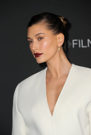 Hailey Bieber at the 10th Annual LACMA ART+FILM GALA Presented By Gucci held at the LACMA in Los Angeles, USA on November 6, 2021.のeditorial素材