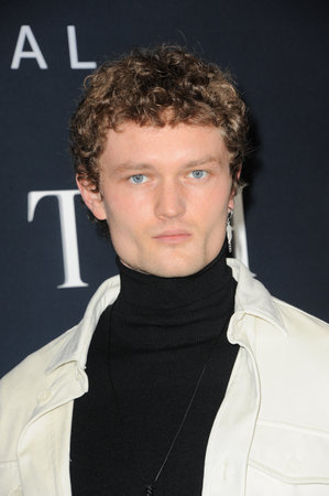 Brennan Keel Cook at the Los Angeles premiere of Amazon Studios' 'Encounter' held at the DGA in Los Angeles, USA on December 2, 2021.のeditorial素材