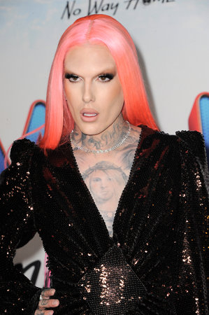Jeffree Star at the Los Angeles premiere of 'Spider-Man: No Way Home' held at the Regency Village Theatre in Los Angeles, USA on December 13, 2021.のeditorial素材