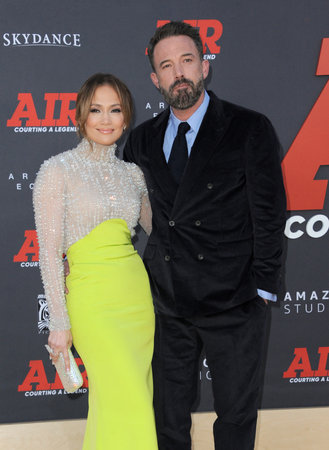 Jennifer Lopez and Ben Affleck at the Amazon Studios' World premiere of 'AIR' held at the Regency Village Theatre in Westwood, USA on March 27, 2023.のeditorial素材