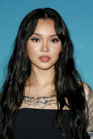 A model walks the runway at the Anna Sui fashion show during MBFW Fall 2015 at Lincoln Center in NYCのeditorial素材