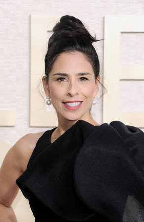 Sarah Silverman at the 81st Annual Golden Globe Awards held at the Beverly Hilton Hotel in Beverly Hills, USA on January 7, 2024.のeditorial素材