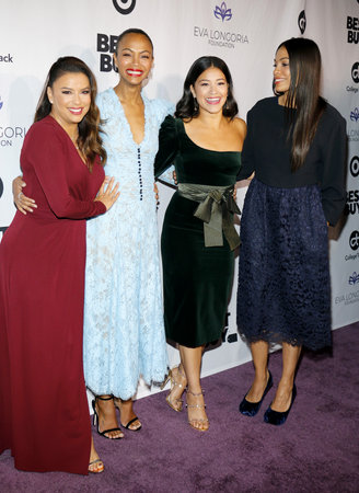 Eva Longoria, Zoe Saldana, Gina Rodriguez and Rosario Dawson at the Eva Longoria Foundation Dinner Gala held at the Four Seasons Hotel in Beverly Hills, USA on November 8, 2018.のeditorial素材