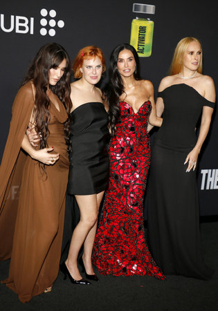 Scout LaRue Willis, Tallulah Willis, Demi Moore and Rumer Willis at the Los Angeles premiere of 'The Substance' held at the DGA Theater in Hollywood, USA on September 16, 2024.のeditorial素材