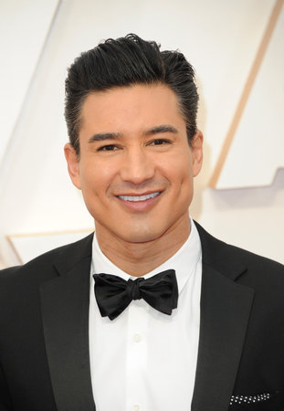Mario Lopez at the 92nd Academy Awards held at the Dolby Theatre in Hollywood, USA on February 9, 2020.のeditorial素材