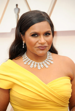 Mindy Kaling at the 92nd Academy Awards held at the Dolby Theatre in Hollywood, USA on February 9, 2020.のeditorial素材