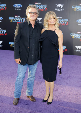 Goldie Hawn and Kurt Russell at the Los Angeles premiere of 'Guardians Of The Galaxy Vol. 2' held at the Dolby Theatre in Hollywood, USA on April 19, 2017.のeditorial素材