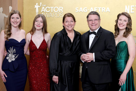 Bella Astin, Christine Harrell, Sean Astin, Ali Astin and Elizabeth Astin at the 32nd Annual Actor Awards held at Shrine Auditorium and Expo Hall in Los Angeles, USA on March 1, 2026.のeditorial素材