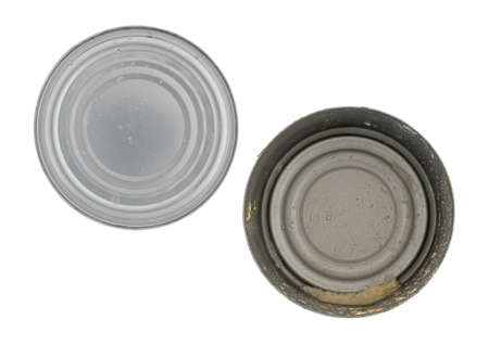 Top view of an empty tuna can with the lid to the side isolated on a white background.の写真素材