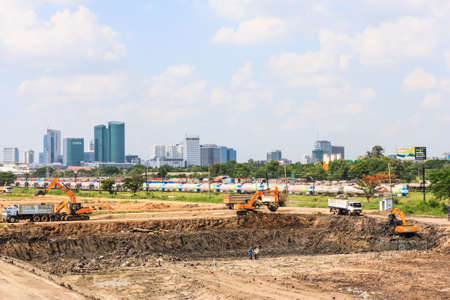 Bangkok Thailand - June 29   Heavy excavator loader in construction site on June 29, 2013 at Bangsue District, Bangkok Thailandのeditorial素材