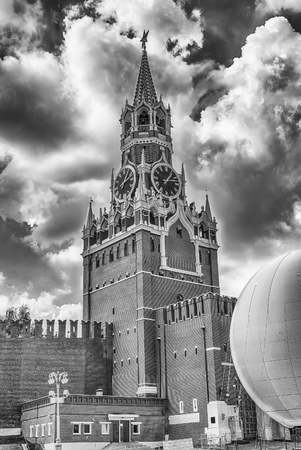 The scenic Spasskaya Tower of the Moscow Kremlin facing Red Square in Moscow, Russiaのeditorial素材
