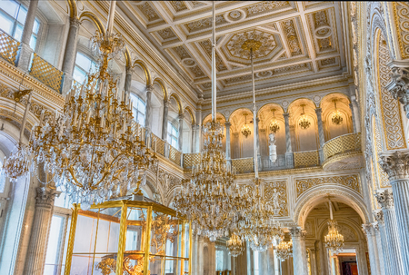 ST. PETERSBURG, RUSSIA - AUGUST 27: Pavilion Hall, Hermitage Museum in St. Petersburg, Russia, August 27, 2016. Hermitage is one of the largest and oldest museums of art and culture in the worldのeditorial素材