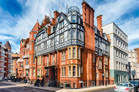 Walking in the picturesque streets of Knightsbridge district in central London, England, UKの写真素材