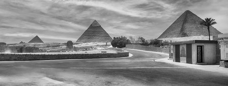 Scenic view over the Great Sphinx and the three main Pyramids of the Giza pyramid complex in Cairo, Egyptの写真素材