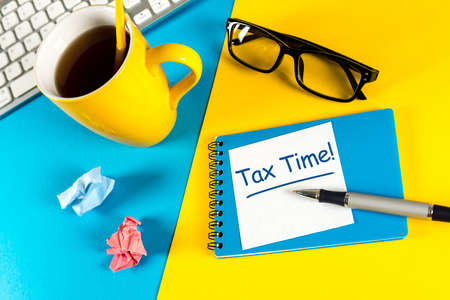 Tax time - Notification of the need to file tax returns, tax form at accauntant workplaceの写真素材