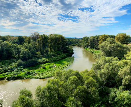 Meandry Odry (Oder) in Chalupki in Poland
