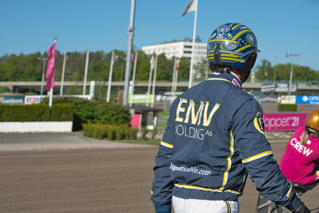 210530 Solvalla - The third place of Elitloppet Gareth Boko with driver Conrad Lugauer trotting event at Solvalla track in Stockholm Sweden. High quality photoのeditorial素材