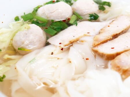 Noodle with pieces of pork and pork balls