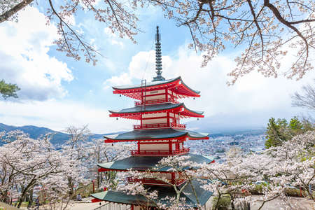 Chureito Pagoda in spring, Fujiyoshida, Japanのeditorial素材