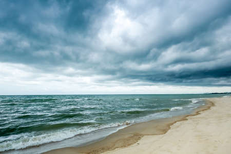 sea and cloudy sky, Thailandの写真素材