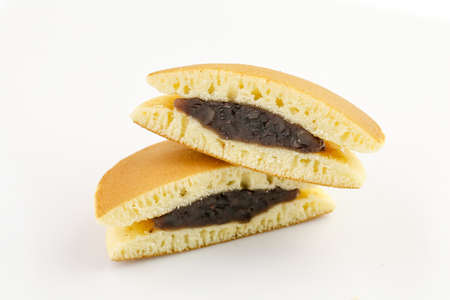 dorayaki isolated on white backgroundの写真素材