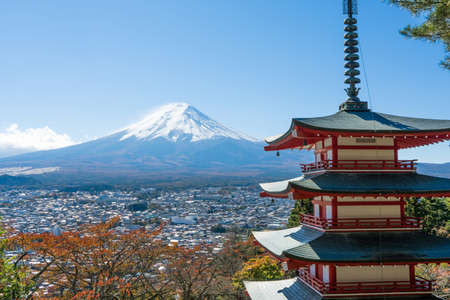 Mt. Fuji with red pagoda in autum, Fujiyoshida, Japanのeditorial素材
