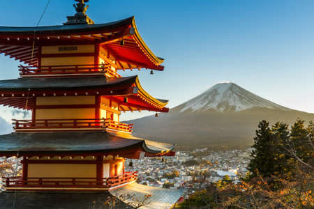 Mt. Fuji with red pagoda in autum, Fujiyoshida, Japanのeditorial素材