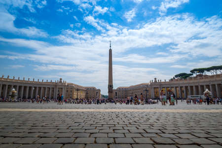 VATICAN CITY, VATICAN - July 22, 2017 : Basilica of Saint Peter in the Vaticanのeditorial素材