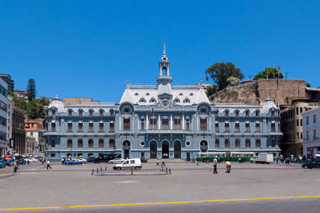 Valparaiso, Chile - December 3, 2012: Spectacular Navy Building in Plaza de Armas Valparaiso, Chile. The building is located in a huge square near by Pacific Ocean.のeditorial素材