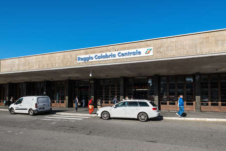 Reggio Calabria, Italy - October 30, 2017: The Railway Station in Reggio Calabria, Italy (Reggio Calabria Statione Centrale).のeditorial素材