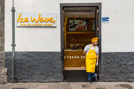 San Cristobal de La Laguna, Canary Islands, Spain - Desember 6, 2018: In front of the Ice Wave Tenerife Cafe on the Herradores street of the San Cristobal de La Laguna, Canary Islands, Spain.のeditorial素材