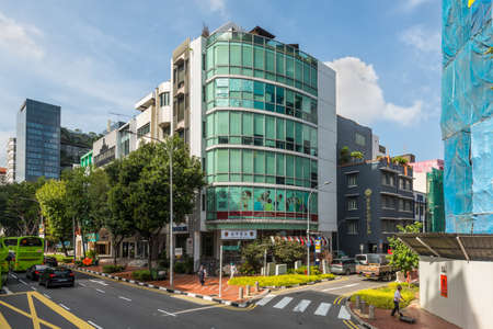 Singapore - December 4, 2019: Street view of Singapore at sunny day with with shops, offices and hotels in Singapore.のeditorial素材