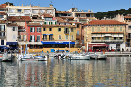 France, Bouches du Rhone, Cassis, Port, boatsのeditorial素材