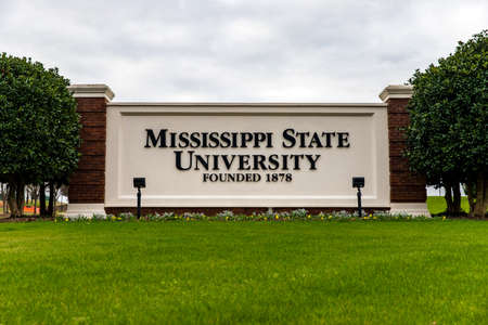 Starkville, MS / USA: Mississippi State University Entrance sign, Founded in 1878のeditorial素材