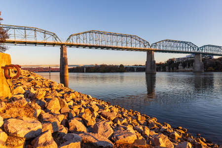 Chattanooga, TN, USA: Walnut Street Pedestrian Bridge at sunset, crossing the Tennessee River in Chattanooga, TNのeditorial素材